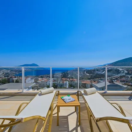Lumiere 3 Luxurious 5 Bed In Kiziltas With Sea Views Villa