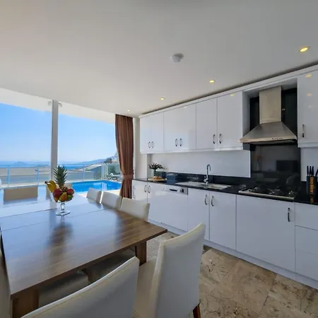 Lumiere 3 Luxurious 5 Bed In Kiziltas With Sea Views