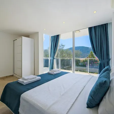 Lumiere 3 Luxurious 5 Bed In Kiziltas With Sea Views Villa *