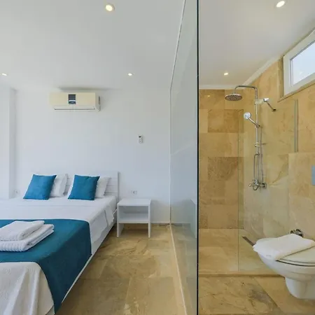 Lumiere 3 Luxurious 5 Bed In Kiziltas With Sea Views *