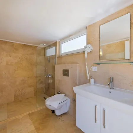 Lumiere 3 Luxurious 5 Bed In Kiziltas With Sea Views * Καλκάν