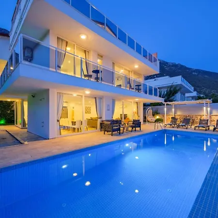 别墅 Lumiere 3 Luxurious 5 Bed In Kiziltas With Sea Views 卡尔坎