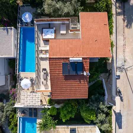 Lumiere 3 Luxurious 5 Bed In Kiziltas With Sea Views 别墅